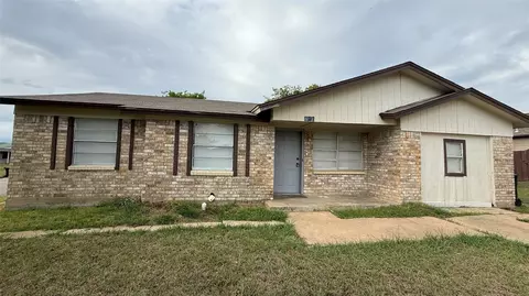 4916 Mcdougal St, Greenville, TX 75401