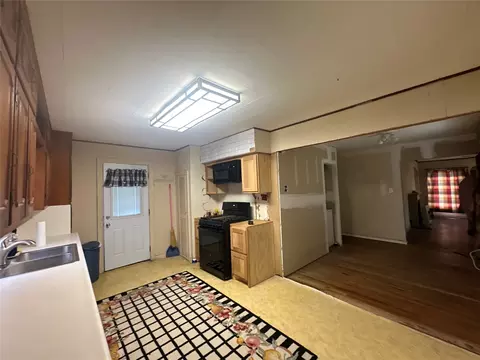 Kitchen - 617 E 5th St, Ferris, TX 75125 photo 1 of 2