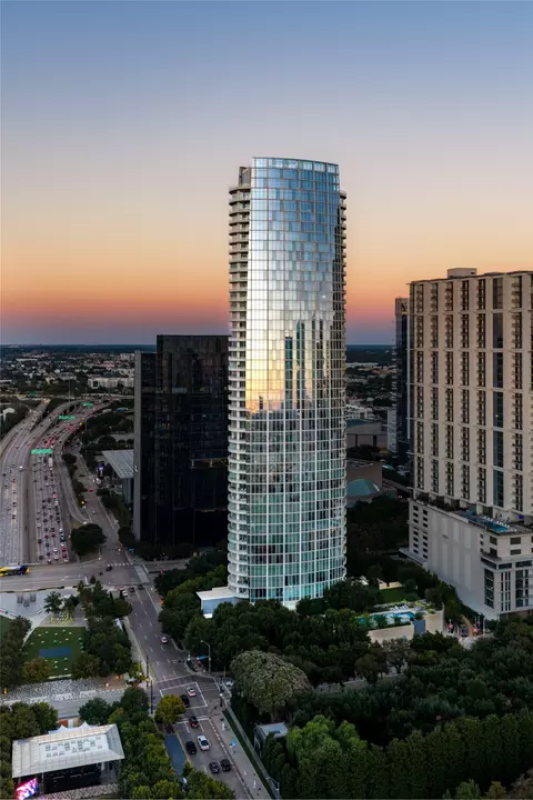 1918 Olive St #3601, Dallas, TX 75201