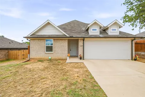 1529 Jacqueline Ln, Graham, TX 76450