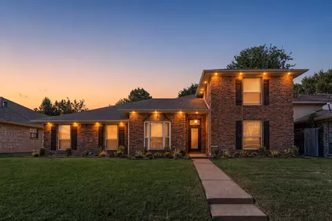 6423 Ridgemont Dr, Dallas, TX 75214