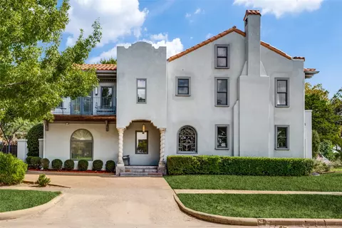 6703 Country Club Cir, Dallas, TX 75214