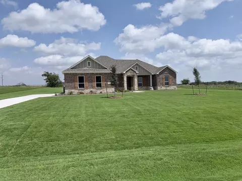 128 Fan Mill Trl, Weatherford, TX 76085