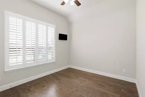 Bedroom - 14616 Spitfire Trl, Roanoke, TX 76262 photo 2 of 5