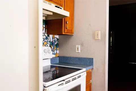 Kitchen - 4950 Rolling Vis, Mesquite, TX 75150 photo 1 of 1