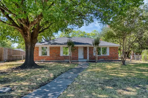 1522 Gillette Cir, Dallas, TX 75217
