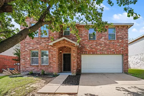1227 Scarlet Sage Pkwy, Burleson, TX 76028