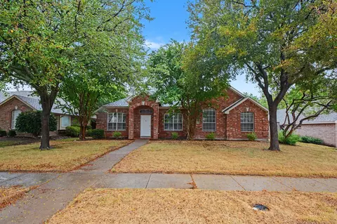 8412 Indianola Dr, Frisco, TX 75033