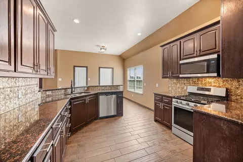 Kitchen - 939 Old Reno Rd, Springtown, TX 76082 photo 3 of 3