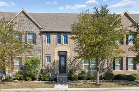 8209 Main St, North Richland Hills, TX 76182