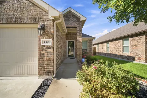 126 Redding Ln, Red Oak, TX 75154