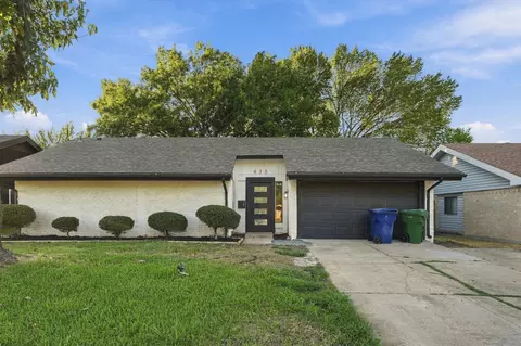 433 Rollingridge Ln, Garland, TX 75043
