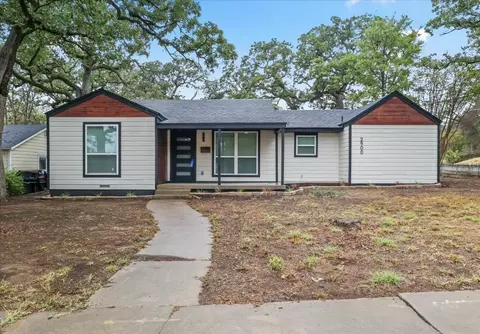 2900 Hunter St, Fort Worth, TX 76112
