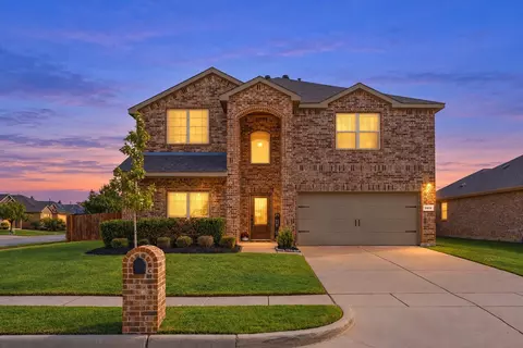1411 Saint Johns Dr, Van Alstyne, TX 75495