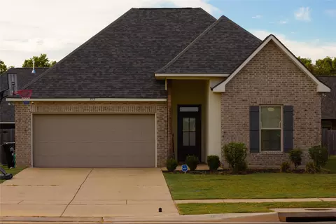 715 Esau Ave, Bossier City, LA 71111