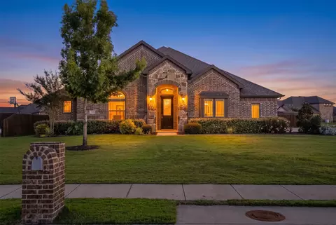 177 Hackney St, Waxahachie, TX 75165