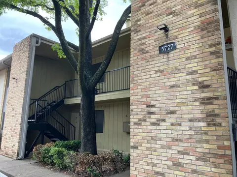 5727 Harvest Hill Rd #1042, Dallas, TX 75230
