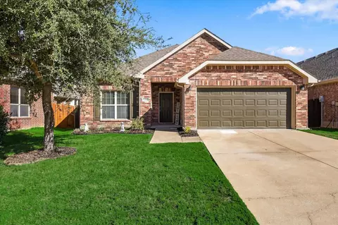 1301 Lasso Dr, Little Elm, TX 75068