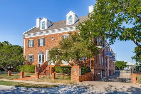 4034 Rawlins St #102, Dallas, TX 75219