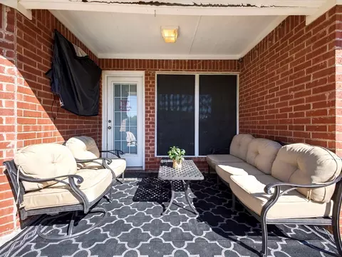 Exterior - 928 Calder St, Howe, TX 75459 photo 5 of 7