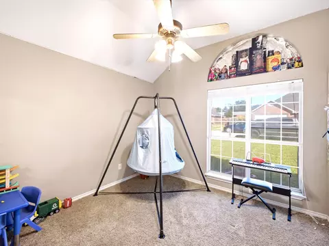 Bedroom - 928 Calder St, Howe, TX 75459 photo 3 of 5