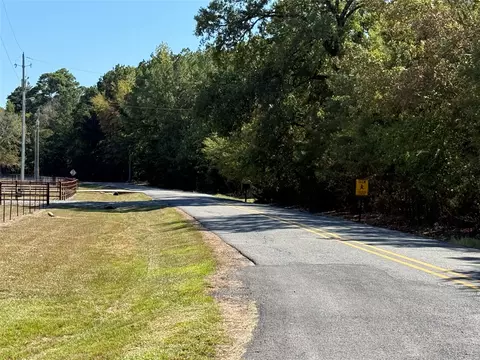 Exterior - 109 Dutch John Rd, Plain Dealing, LA 71064 photo 6 of 6