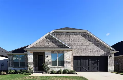2305 Valencia Dr, Little Elm, TX 75068