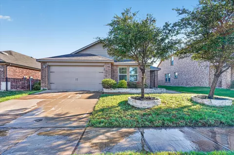 2428 Rosharon Dr, Forney, TX 75126