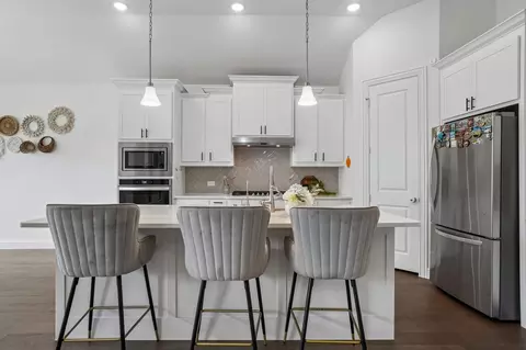 Kitchen - 1816 Longspur Dr, Argyle, TX 76226 photo 2 of 2