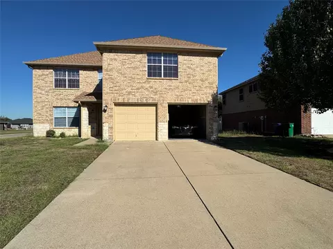 221 Blue Roan Dr, Waxahachie, TX 75165