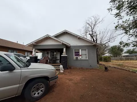 406 E 12th St, Sweetwater, TX 79556