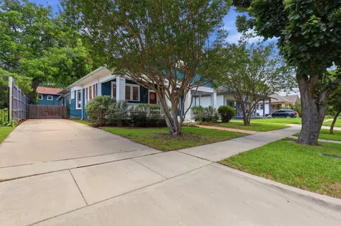 1932 5th Ave, Fort Worth, TX 76110