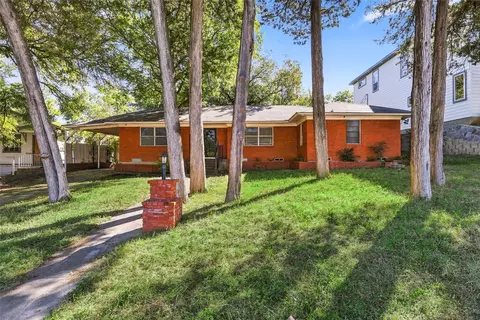 1342 Carson St, Dallas, TX 75216