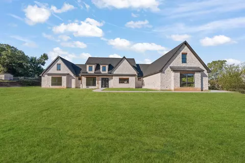 3432 Enchanted Acres Dr, Burleson, TX 76028