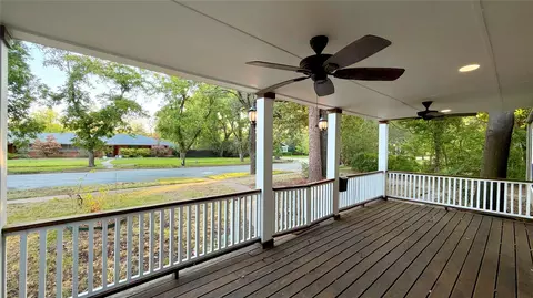 Exterior - 313 Elm Dr, Terrell, TX 75160 photo 3 of 8