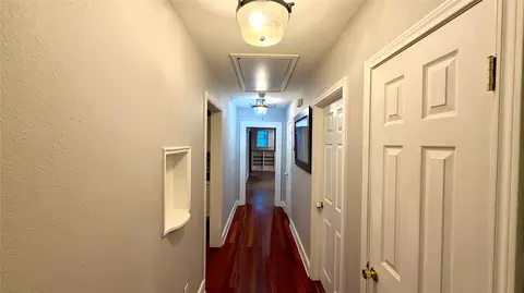 Entry Way - 313 Elm Dr, Terrell, TX 75160 photo 3 of 3