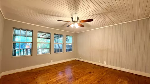 Living - 313 Elm Dr, Terrell, TX 75160 photo 6 of 6