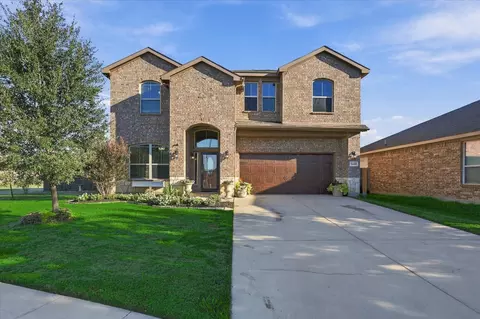 1025 Doe Meadow Dr, Burleson, TX 76028