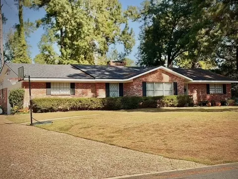 606 Wesley Ave, Shreveport, LA 71107