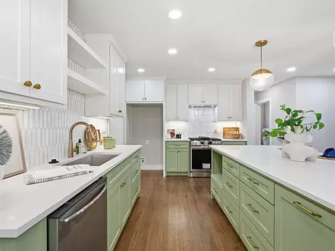 4016 Locke Ave, Fort Worth, TX 76107