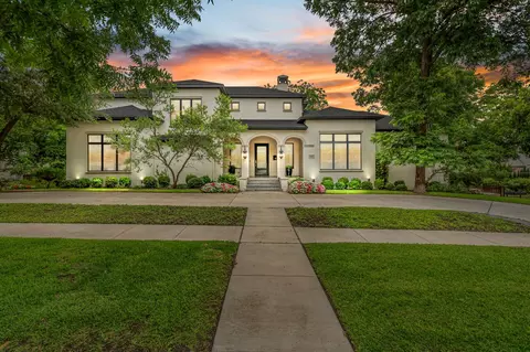 2413 Lofton Ter, Fort Worth, TX 76109