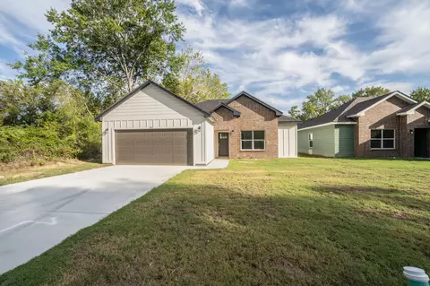 921 Putman, Sulphur Springs, TX 75482