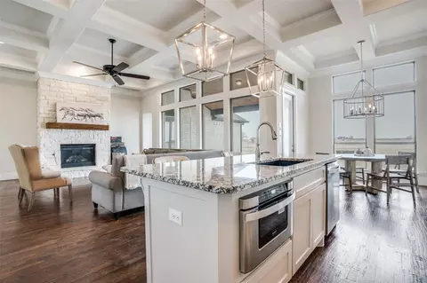 118 White Wing Ct, Weatherford, TX 76088