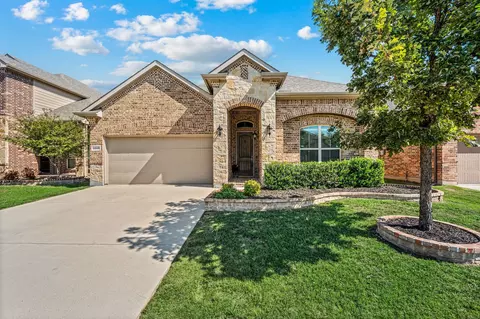 12848 Palancar Dr, Fort Worth, TX 76244