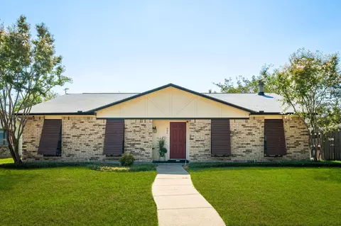 956 Lockhart Dr, Plano, TX 75023