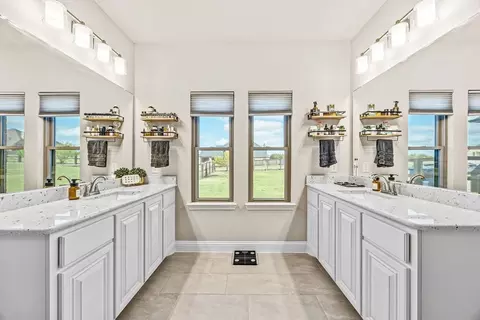Bath - 1205 Redbud St, Howe, TX 75459 photo 1 of 3