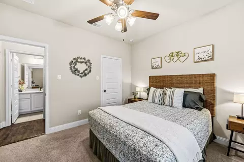 Bedroom - 1205 Redbud St, Howe, TX 75459 photo 2 of 5
