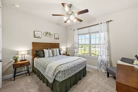 Bedroom - 1205 Redbud St, Howe, TX 75459 photo 1 of 5