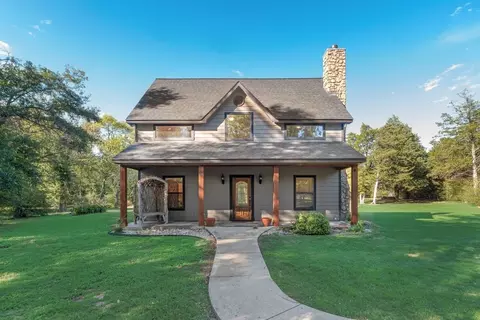 6306 Vz County Road 2120, Wills Point, TX 75169