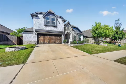 457 Wolf Creek Dr, Waxahachie, TX 75165